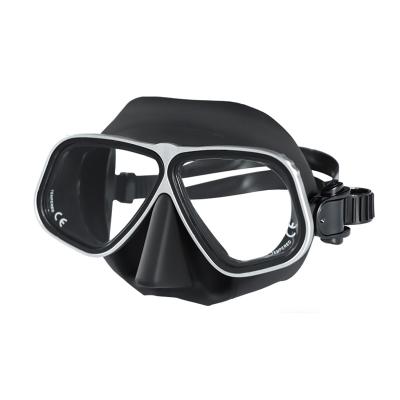 China Factory Low Volume Waterproof Diving White Swimming Sports Half Frame Half Face Snorkel Diving Mask M26 for sale