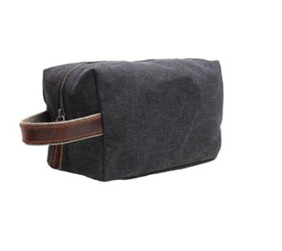 China Men's Canvas PU Patched Travel Toiletry Organizer Shaving Dopp Kit Makeup Bag Men Cosmetic Bag for sale