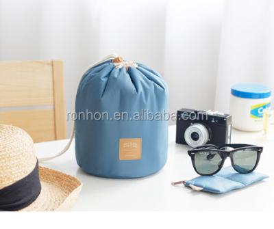 China Madame Factory Wholesale Fashion Madame Canvas Travel Cosmetic Storage Bag for sale