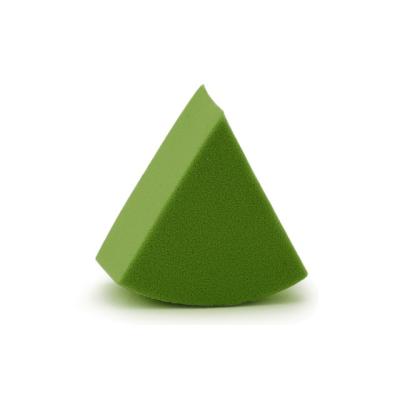 China Foundation Helix Shaped Cosmetic Powder Liquid Makeup Triangle Makeup Application Puff Dry and Wet Sponge Puffs Beauty Tools for sale