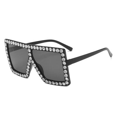 China Unique PC Fashion Flat Surface Rhinestone Sunglasses For Women for sale