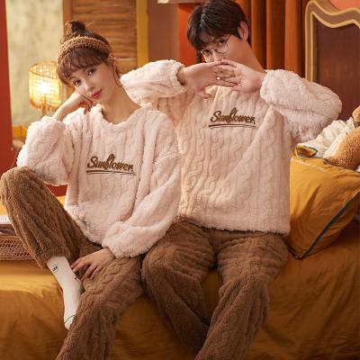 China QUICK DRY home pajamas cotton clothes two sets of new autumn and winter velvet Korean loose warm coral couple letters pajamas velor for sale