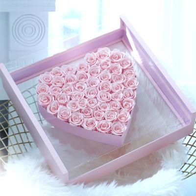 China China Wholesale Luxury Eternal Ecuador Preserved Roses In Angle Heart Box For Valentine 49X49X13cm for sale