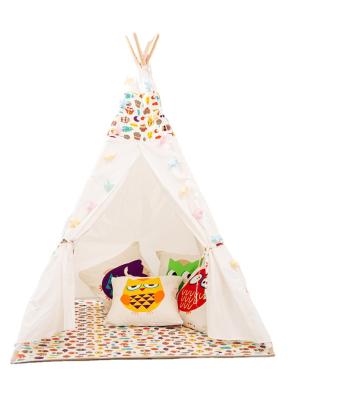 China Indian Toy Teepee Tent Wooden Play Sports Camping Tent Set for Kids Cotton Canvas Indoor Toy Tents White Play House Set with Mat for sale