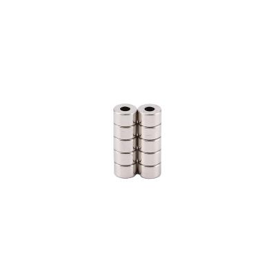 China Hot Selling Industrial Magnet Small Magnet With Hole N35 5-2*3MM Manufacturers Neodymium Direct Ring Magnets for sale