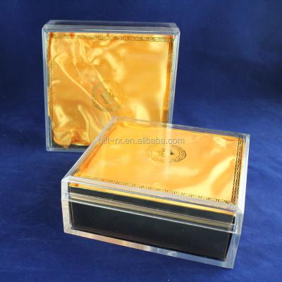 China Recyclable Ready To Ship Jewelry Packaging Foam And Silk Insert Small Plastic Transparent Acrylic Box With Clear Hinged Lid for sale