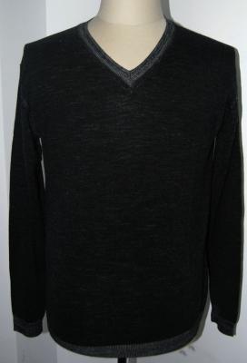 China Mens Cashmere V Neck Sweaters , Pure Cashmere Classic Fitting Long Sleeve Sweaters Men for sale