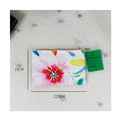 China 0.01 Sample Canvas Clutch Bag Durable Floral Cosmetic Bags for sale