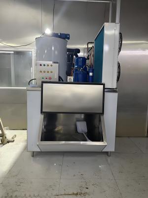 China Stainless Steel Heavy Duty Water Cooled Solid Tube Ice Machine With Flat Cut Ends for sale