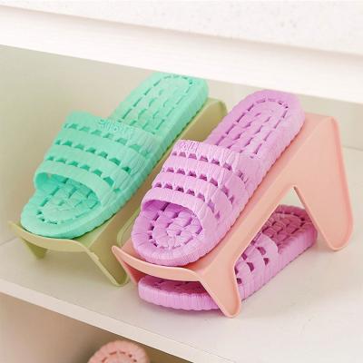 China Adjustable Shoe Stacker Slotz Space Saver (Height) Shoe Racks For Closet Organization Durable Plastic Shoes Rack for sale