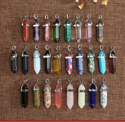 China FASHIONABLE Custom Turquoise Quartz Irregular Shape Women's Pendant Necklaces Crystal Stone Jewelry Necklace Pendant for sale