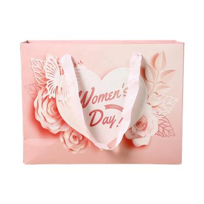 China Recyclable Hot Sale Gift Box Drawer Gift Box Portable Flower Paper Box for sale