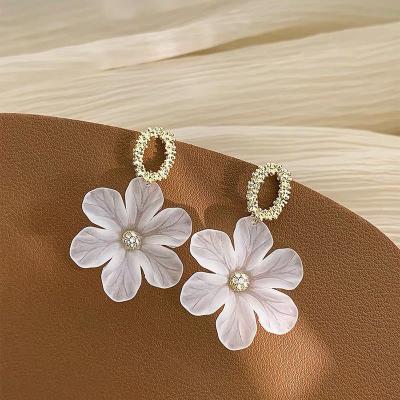 China 925 CLASSIC Petals Temperament Super Fairy Earrings Silver White Long Earrings for sale