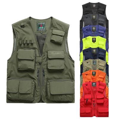 China Breathable Practical Men's Utility Fishing Vest Mountain Photography Climbing Sleeveless Colorful Waistcoat for sale