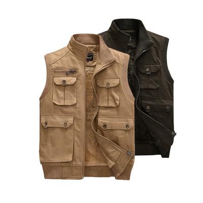 China Breathable Practical Men's Utility Winter Warm Fleeced Lining Sleeveless Coat with Multiple Pocket Mens Waistcoat for sale