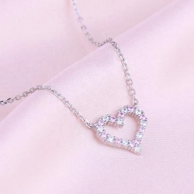 China Exquisite Jewelry 925 Sterling Silver CZ Diamond Heart Pendant Necklace of Heart Appearance Engagement Gift for sale