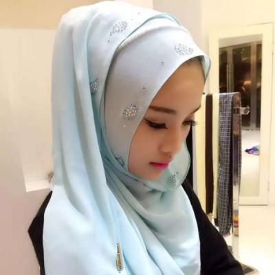 China Wholesale Pearl Muslim Scarf 2021 Muslim Pearl Chiffon Hijab Scarf Hijab With Jewelry for sale