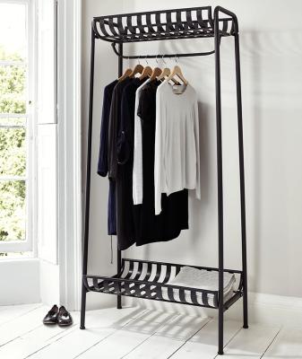 China Eco-Friendly Manufacturer's Custom Wall Hanging Clothes Display Rack for sale