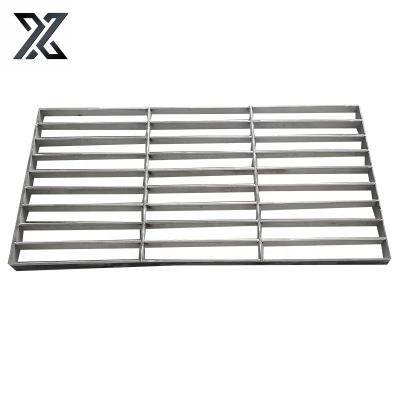 China ASTM/AISI/SGCC/CGCC/TDC51DZM/TDC52DTS350GD/TS550GD/DX51D+Z Q195-q345 surface water drain grate floor water grating surface drain grate for sale