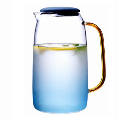 China Hand made pyrex mouth borosilicate glass viable blown glass pitcher with silicone lid and nice color from chinese supplier for sale