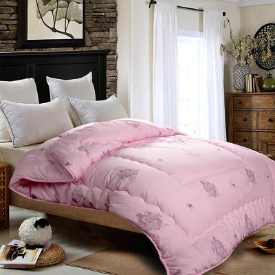 China Colorful 100% Polyester Home Fabric Quilt Bed Printed Soft Carbnized No Smell Australian Sheep Wool Quilt for sale