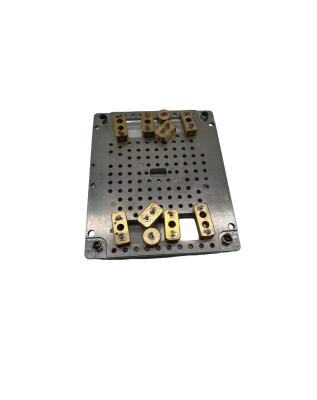 China Herramientas de automatización de mecanizado CNC / placa base para teléfonos móviles Herramientas de placa de presión en venta