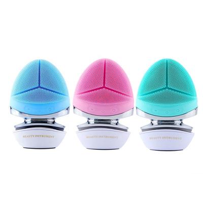 China Multifunctional Electric Face Brush Acne Treatment Silicone Rechargeable Face Cleansing Brush for sale