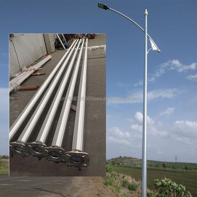 China Road/Street/Square/Garden Hot Dip Galvanized Octagonal Street Lighting Poles for sale