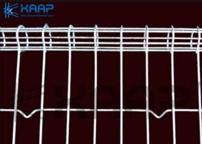 China Aparência bonita do tamanho exato dobro do furo da cerca 50x100mm da malha do metal do laço à venda