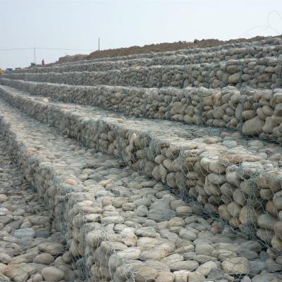 China 2.2mm Hochwasserschutz 60x80 gesponnene Gabions-Körbe zu verkaufen