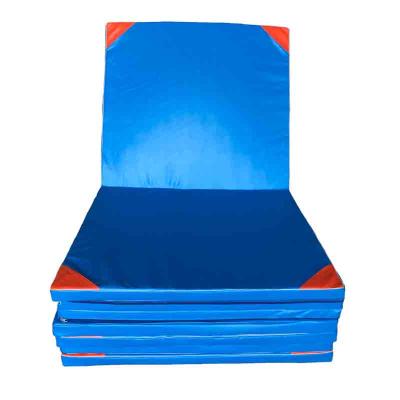 China Kids Indoor Play Fitness Gym Portable Indoor Folding Crash Pad for sale