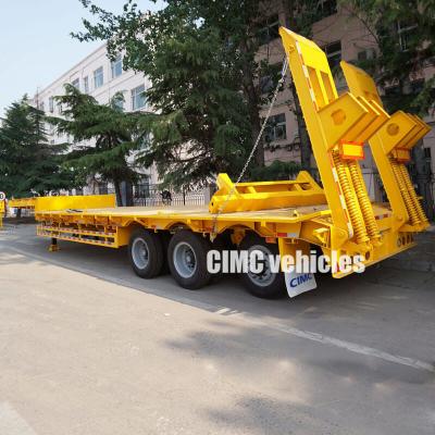 China Excavator Transport CIMC 60T Tri Axle Low Bed Trailer for sale