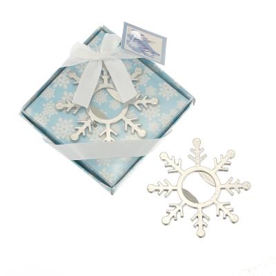 China Sustainable Promotion Christmas Wedding Favors Gift Snowflake Shape Zinc Alloy Bottle Opener for sale