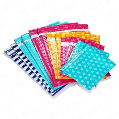 China Recyclable Custom Wraps Colorful Poly Bubble Mailer Mailing Bags With Custom Printing for sale