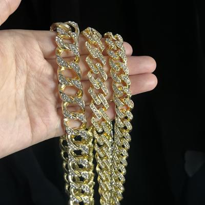 China Fashion Hip Hop Jewelry White Gold Plated Iced Out Cuban Link CZ Fork Diamond Cuban Chain Necklace for sale