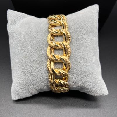 China Cheap Punk Chunky Gold Plated Raw Hollow Chain Bracelet Big Bangles For Women for sale