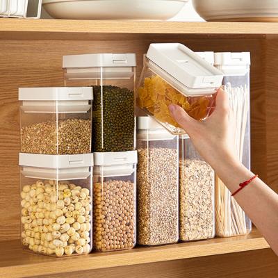 China Modern Kitchen Sealed Storage Box Clear Household Cereal Food Canned PET+PP Airtight Storage Container Set With Lid for sale