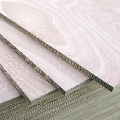 China Outdoor BB/BB Grade Okoume Plywood Sheet Commerical Plywood Price for sale