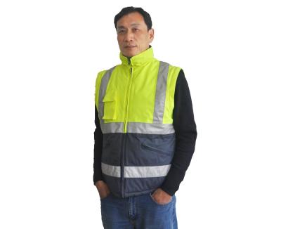 China 300D Oxford High Visibility Safety Vest Comforable With Detachable Sleeves for sale