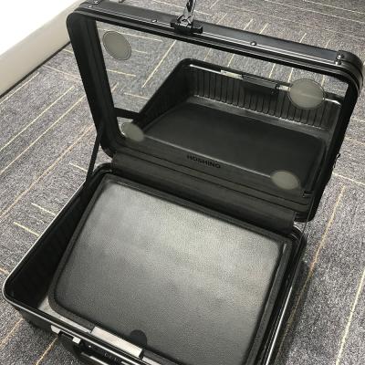 China 2020 Fashion JVR Cosmetics Mini Studio Whole Aluminum Makeup Case With Lights for sale