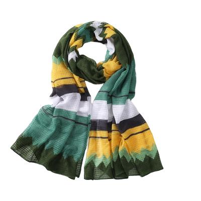 China High Quality Custom Fashion Daily Life Printed Pattern Woman Scarves With Various Raw Materials for sale