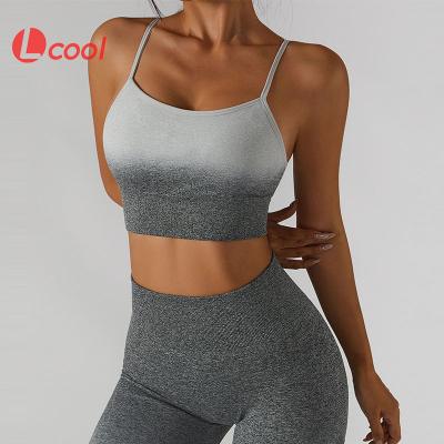 China Breathable Seamless Athletic Running Gym Fitness Workout Lcool Set 2 Pcs Active Wear Hollow Out Gradient Yoga Sets for sale