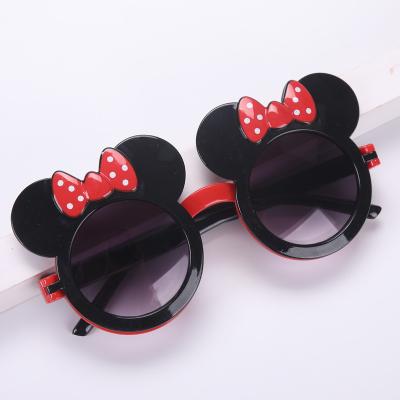 China Hot sale fashion sunglasses cool unique top block Mickey-ears girls kids Eyewear kids flip micky len for sale