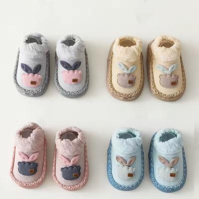 China Performance QUICK DRY standard fine soft cotton funny anti-slip baby bumps shoes with cartoon pictures for sale