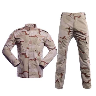 China Anti-Static Factory Direct Militar Tactical Uniform Set Combat Uniform Desert Military Uniform for sale