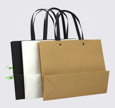 China Recyclable Natural Christmas Kraft Paper Gift Bags With Handles For Merry Christmas Party Decorations Brown Paper Bags for sale