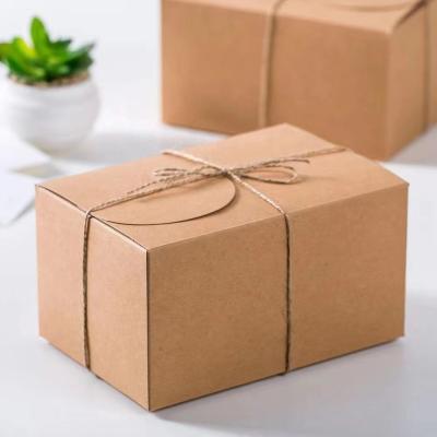 China Recyclable Ready To Ship Cheap Kraft Bakery Boxes With Lids And Ribbon Promo Christmas Day Black Cake Box For Pastries Cookie Egg Tarts for sale