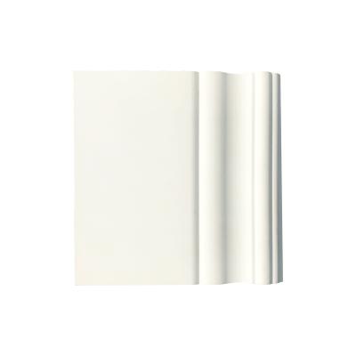 China Contemporary Quality Skirting Board White Color Floor Baseboard Construction Molding Customize MDF Crown Panel for sale