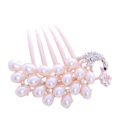 China New comfortable hot selling Korean version of the headpiece rhinestone pearl bridal hair clips wholesale for sale