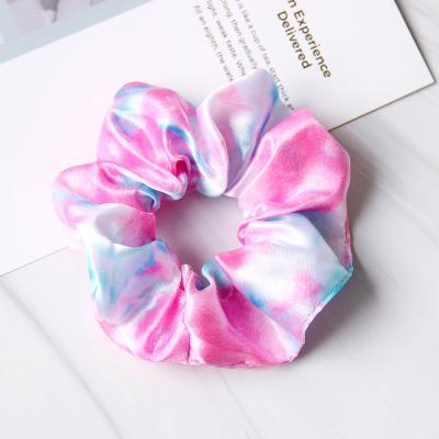 China Fashion Lady Scrunchies Comfy Gradient Color Art Cozy Hair Circle Custom Scrunchies for sale